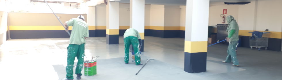 Pisos demarca��es e pinturas.